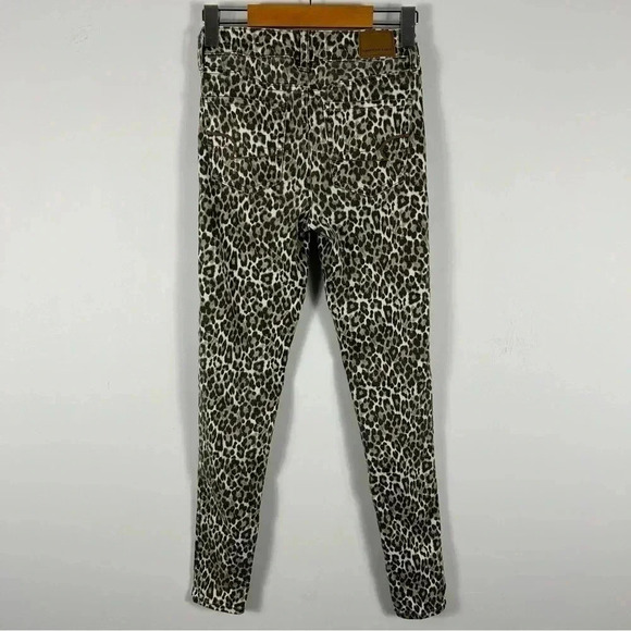 ❤️ American Eagle high rise Jegging jeans 0 animal print - Picture 1 of 10